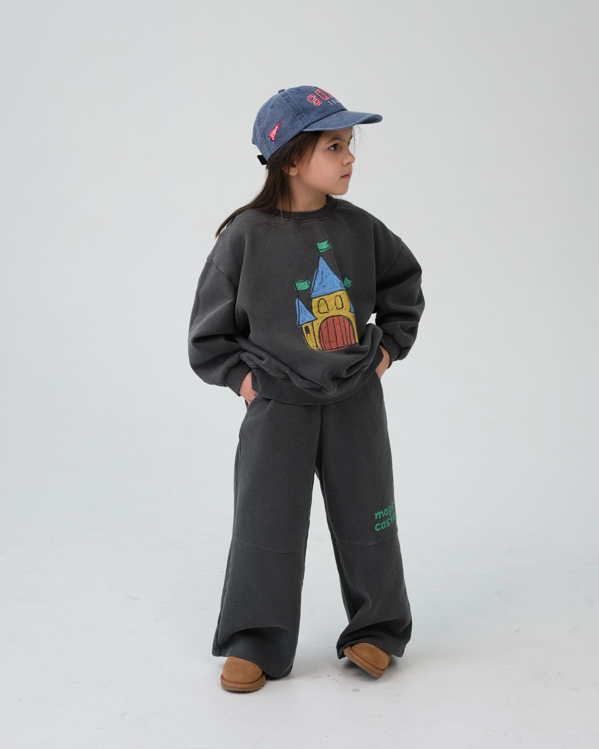 Pantaloni Black Castl